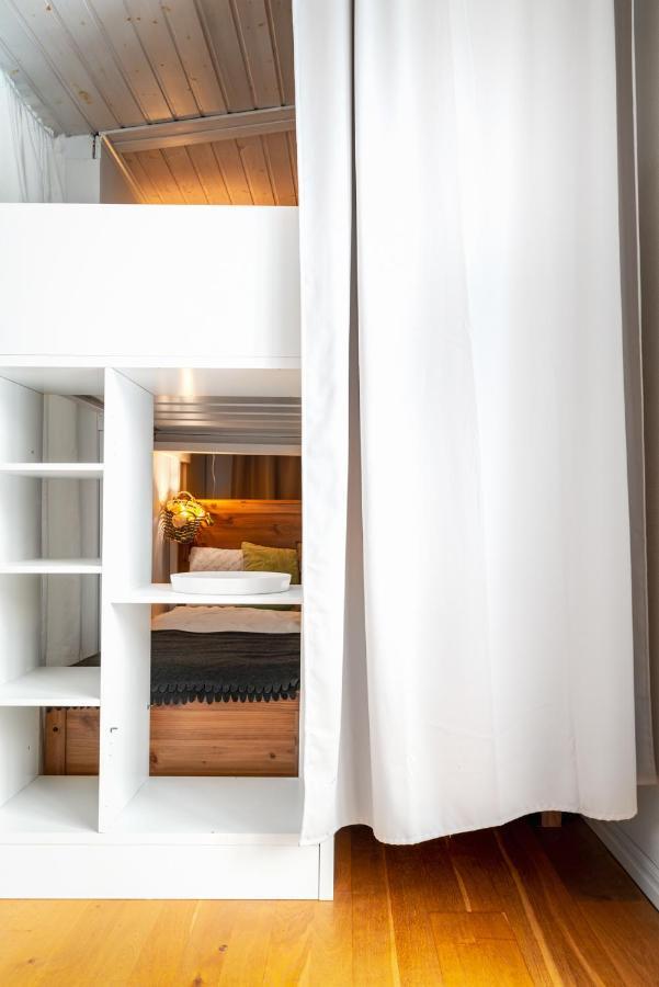 Theo & Lilis Countryside Apartment Orebro Exterior photo